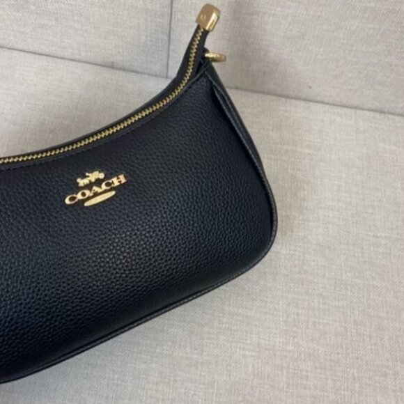 Coach Black Timeless Fashion Bag - Picture 4 of 8